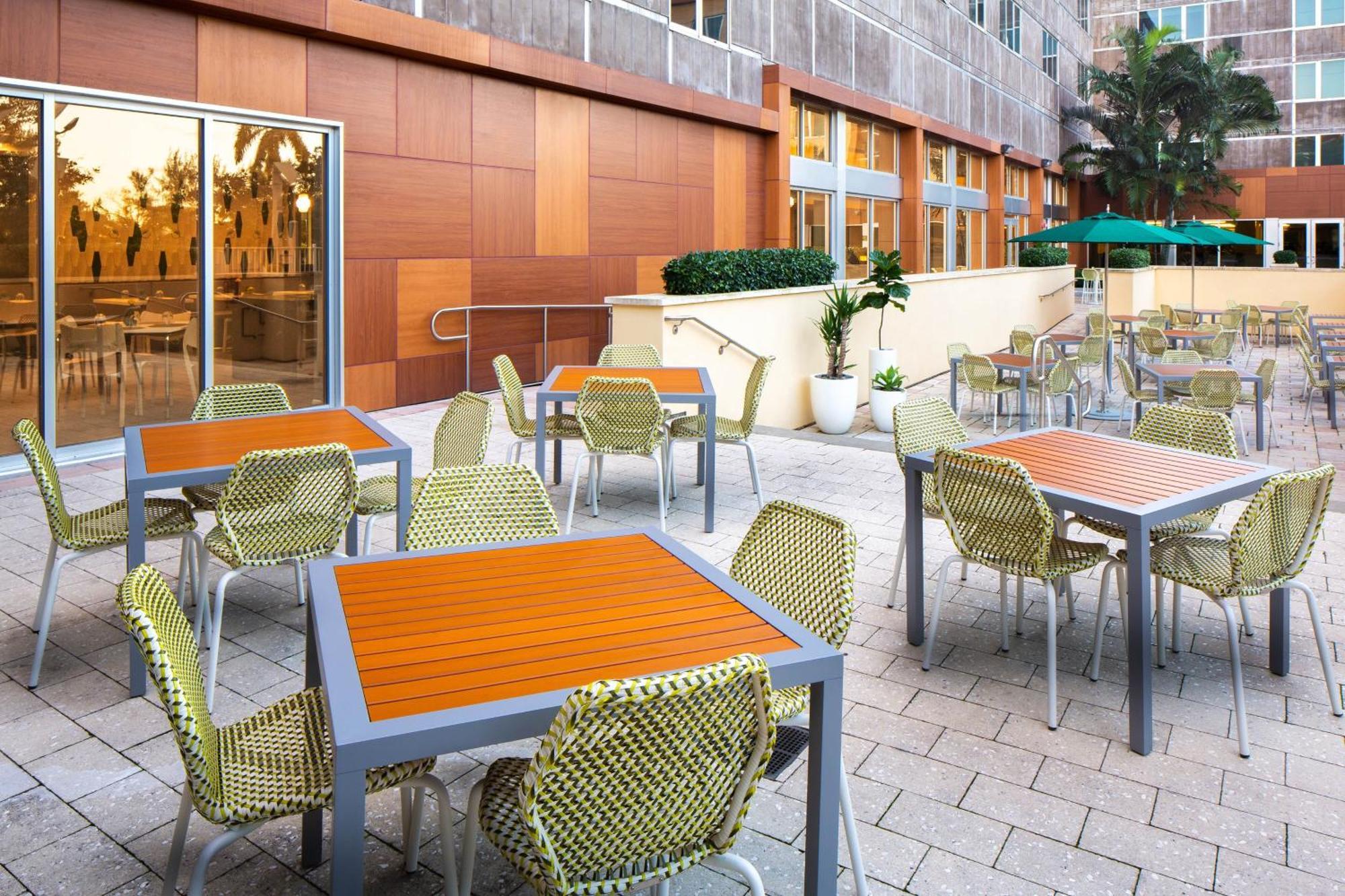 Element Miami International Airport Hotel Exterior foto
