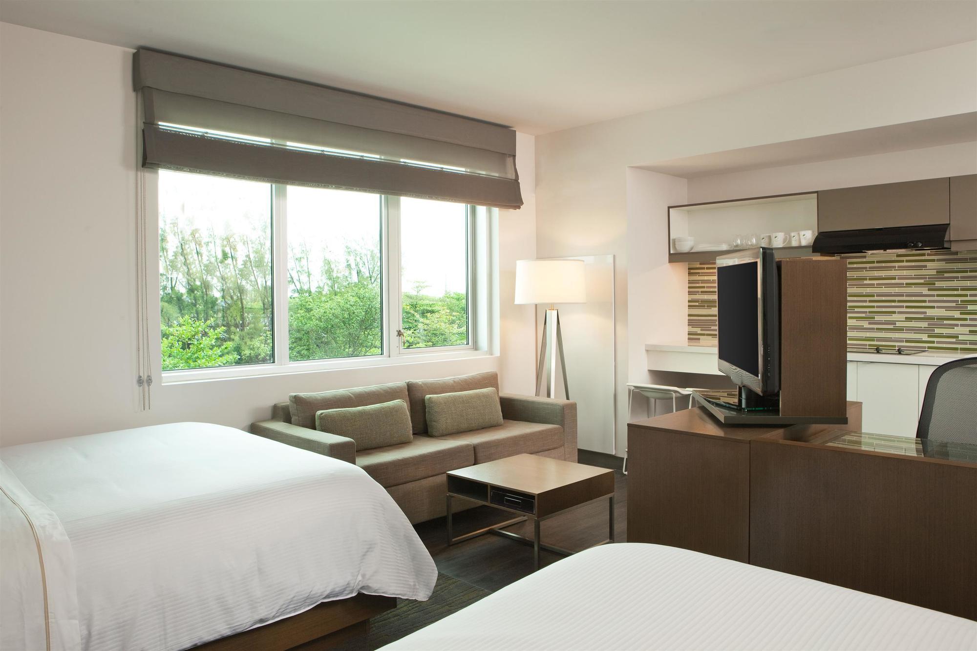 Element Miami International Airport Hotel Exterior foto
